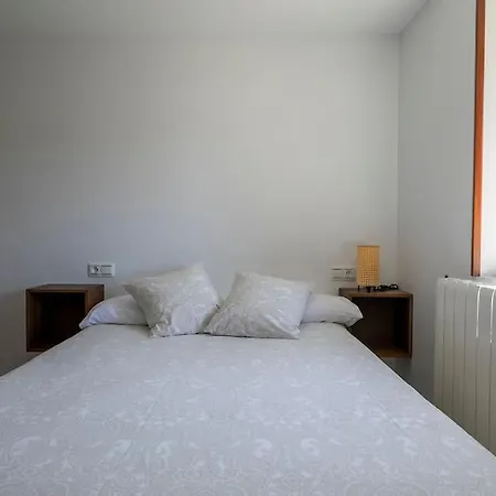 Casa Feli - Con Jardin Privado En Pirineos Castiello de Jaca